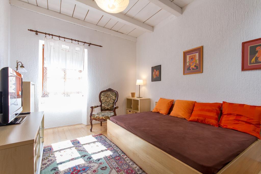 פיראן Apartment Vintage By Locap Group מראה חיצוני תמונה